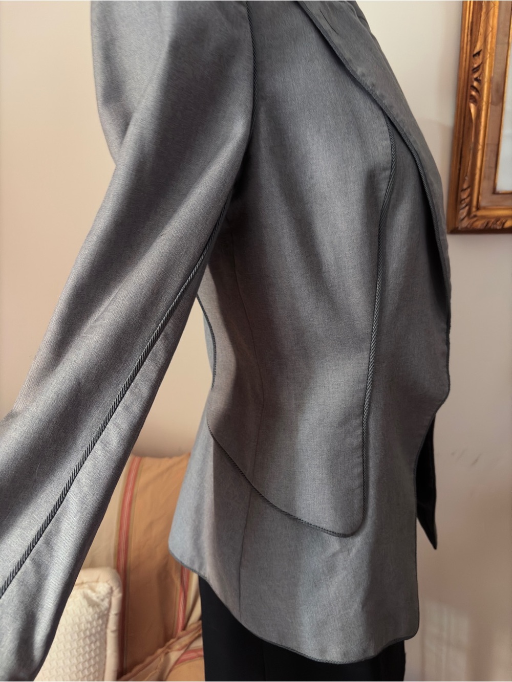 🥀 Authentic Alexander McQueen tailored blazer, Made in Italy, size IT 46 🥀 - Picture 8 of 14